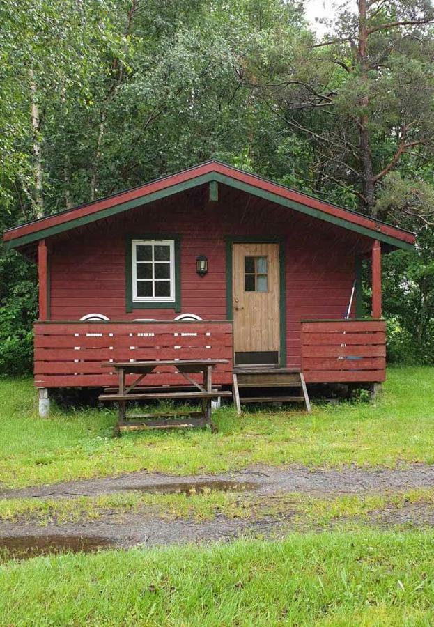 Romsdalseggen Camping Isfjorden Екстериор снимка